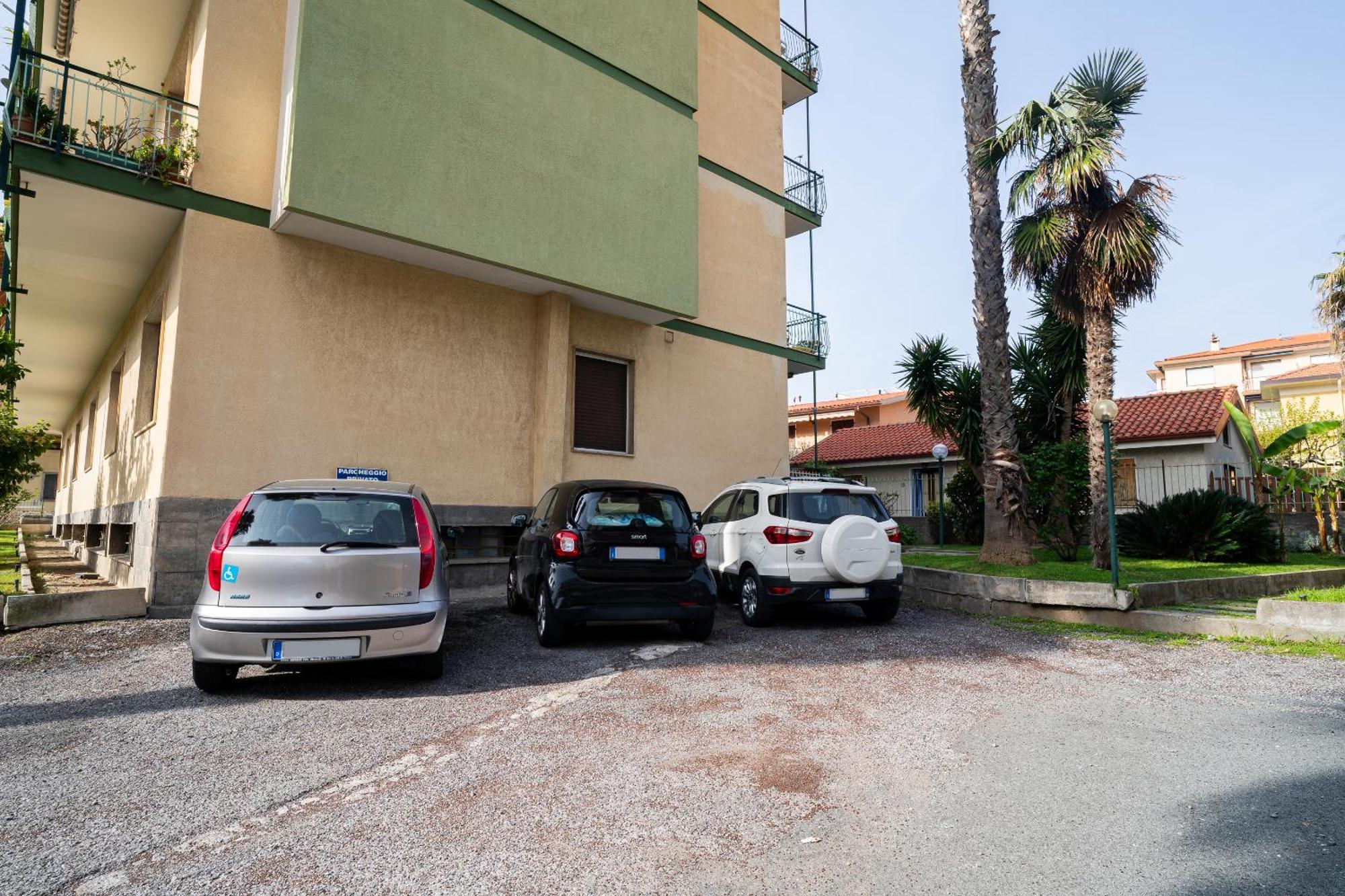 Casa Silvia - Central - Terrace - Wifi Bordighera Exterior photo